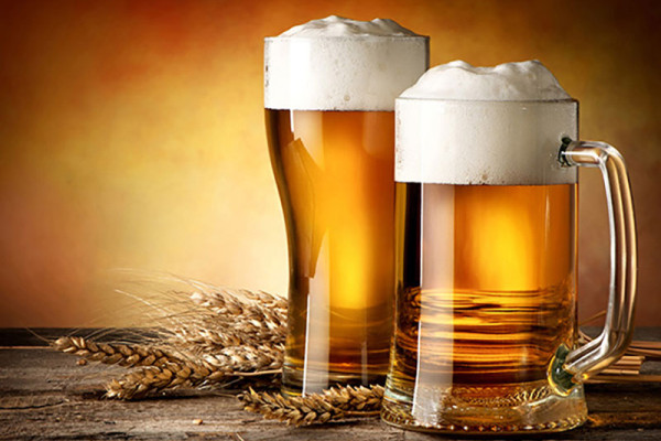 ¿Nos tomamos una cerveza en un pub inglés?